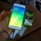 A picture of Oppo f1s