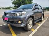 A picture of Sharp used Toyota Fortuner 2013 buy and drive nothing to