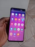 A picture of Samsung s10