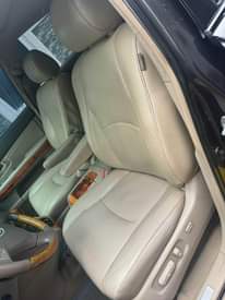 A picture of First body Reg 2009 Rx350