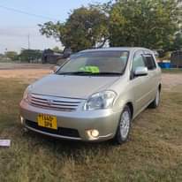A picture of TOYOTA RAUMU BEI 11 5 MILION