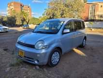 used toyota sienta