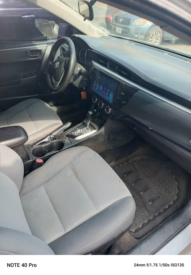 A picture of Corolla 014