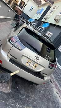 A picture of 2005 Lexus rx330 10 5m Tokunbo 08132657971