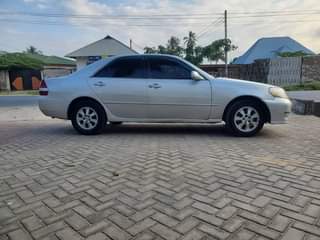 A picture of TOYOTA GX 110