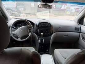 A picture of 2004 Toyota Toyota sienna 2004