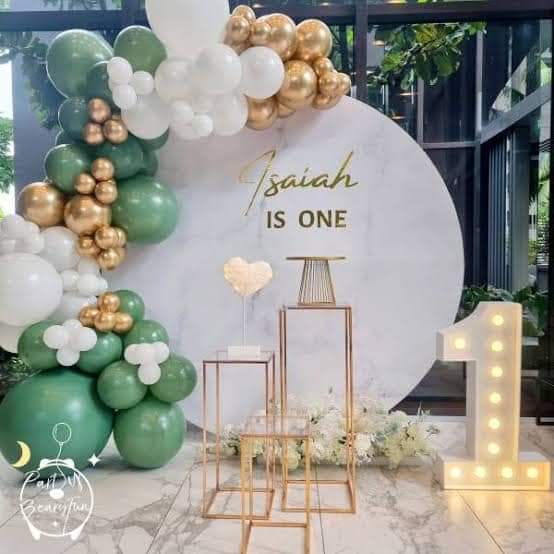 A picture of Paris Luxury Decorations