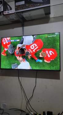 A picture of 40 inches smart
