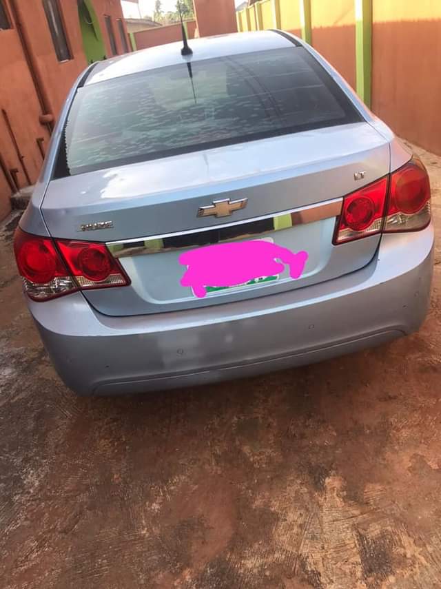 A picture of Chevrolet Cruze 2012 08026769657 