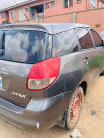 A picture of REGISTERED Toyota Matrix 2004 Model
