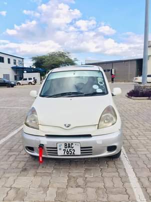 used toyota funcargo