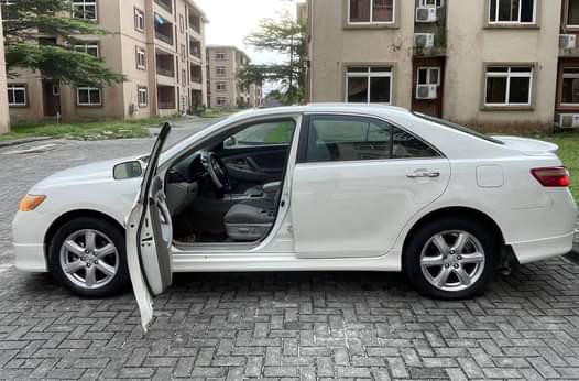A picture of Nigeria used Toyota Camry Sport 2009