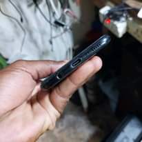 A picture of NAUZ SAMSUNG GALAXY A20 INA KLEKI KWA JUU 32GB RAM