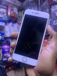 A picture of iPhone 8 Plain 64gb bh 100 iOs 16 1 300k