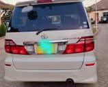 A picture of Toyota alphard