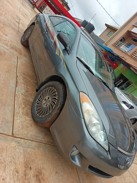 A picture of Toyota Solara 2007 Model