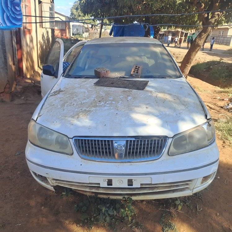 classifieds/cars nissan
