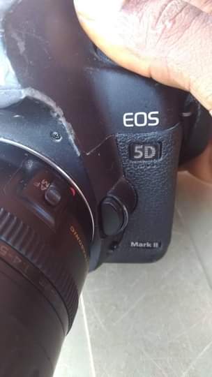 A picture of EOS CANON 5D Mark ii