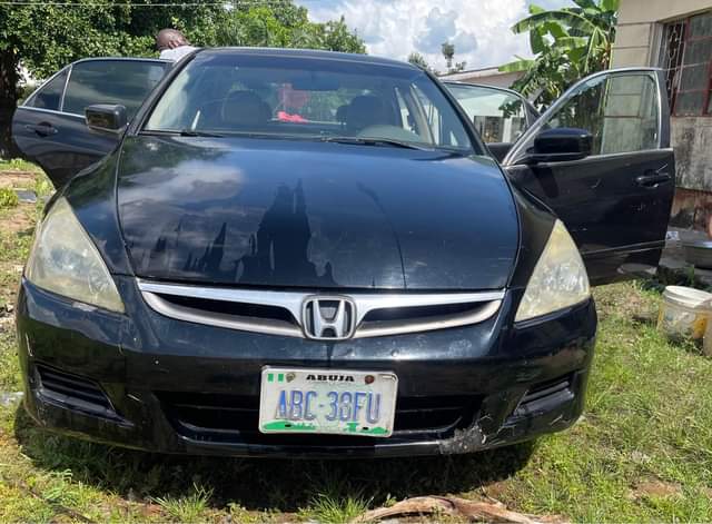 A picture of Honda Accord Discusses continue