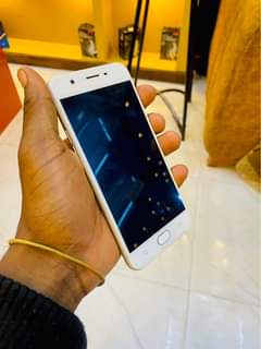 A picture of oppo A57