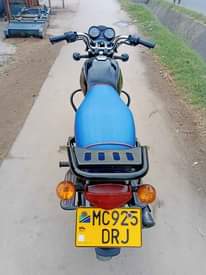 A picture of Boxer BM 125