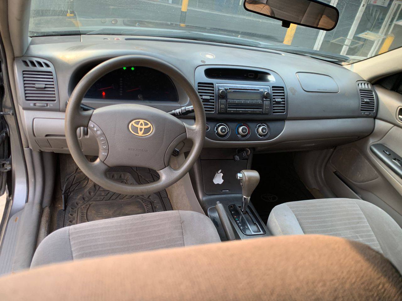 A picture of Registered 2005 Toyota Camry 4 cylinder engine DM 08023259424