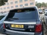 A picture of Range rover
