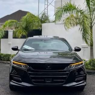 A picture of Honda Accord 2020