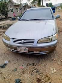 A picture of 1999 Toyota Camry pencil light 09019556049 08032605450