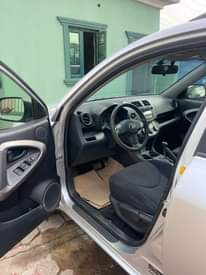 A picture of 2008 TOYOTA RAV4