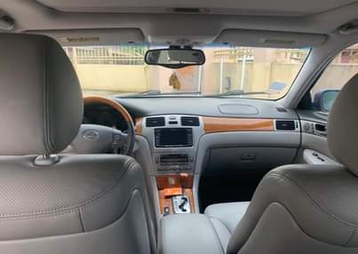 A picture of Lexus ES330 2006 First body nothing to fix Buy and