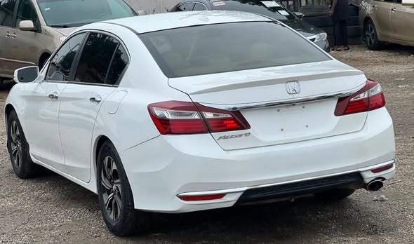 A picture of Car