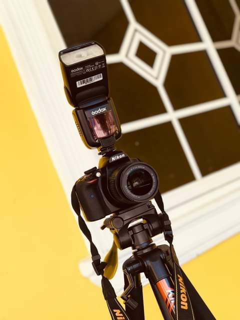 nikon