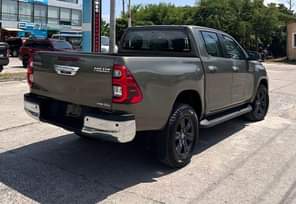 A picture of TOYOTA HILUX