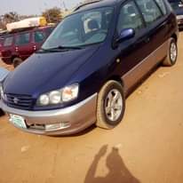 A picture of 2 months used Toyota picnic 4 sale Sound untampered engine