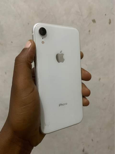 A picture of iPhone XR 64GB
