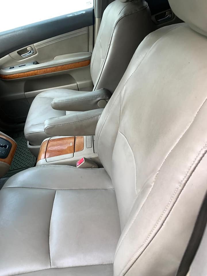 A picture of Rx330 2005