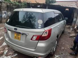 A picture of Subaru exiga 15 5m