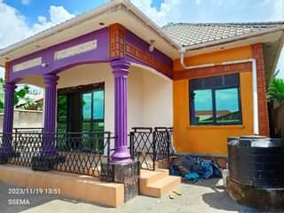 A picture of House