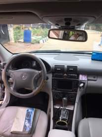 A picture of Mercedes Benz c320