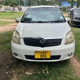 A picture of Toyota spacio milion 7 5 Ipo mwanza Engine safi Gear