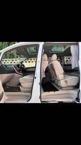 A picture of Toyota ALPHARD