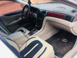 A picture of Lexus Es330 In Enugu Going for 2 8M 08123030369