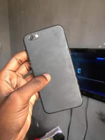 A picture of iPhone 6plain