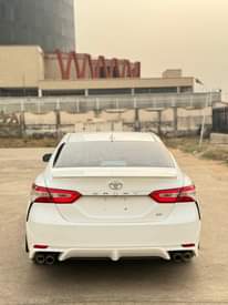 A picture of 2020 Toyota camry se