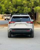 A picture of Rav4 2020 LE AWD