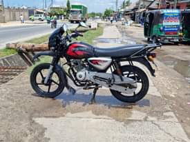 A picture of Boxer x 125