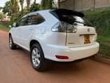 A picture of Toyota Harrier Model 2006 Engine 2 4cc Price 37M Available