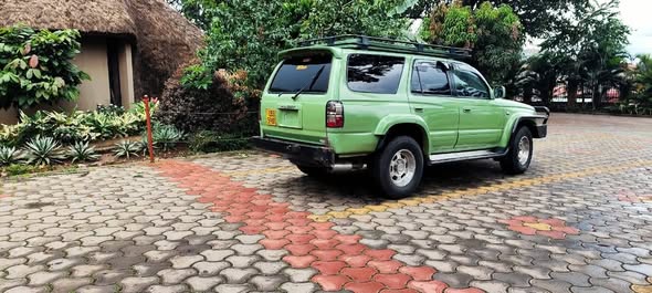 A picture of Surf Hilux Call 0757294136