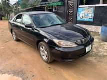 A picture of Toyota Camry 04